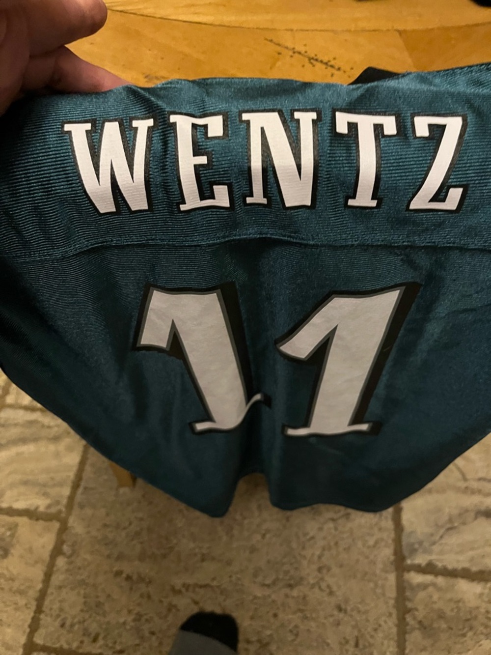 Philadelphia Eagles football jersey WENTZ youth LG